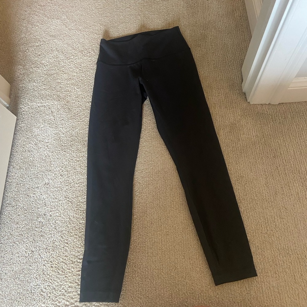 Lululemon wundertrain tights 25 length - size 8